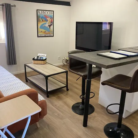 F2 Type Loft A Ajaccio Appartamento
