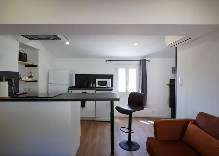F2 Type Loft A Ajaccio (Corsica)
